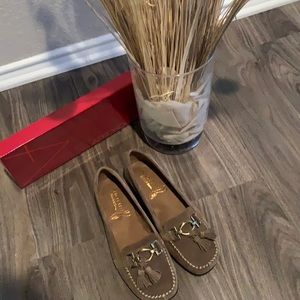 Aerosoles tan flats / brand new